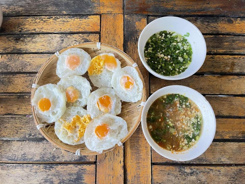 Ảnh bìa Hằng Bánh căn - Bánh mì xíu mại