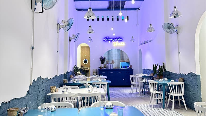 Ảnh bìa Cà-mèn - Cơm cá biển