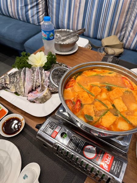 Hình ảnh Chinh Thuỷ SeaFood Restaurant - Nhà Hàng Hải Sản Hà Nội - 4
