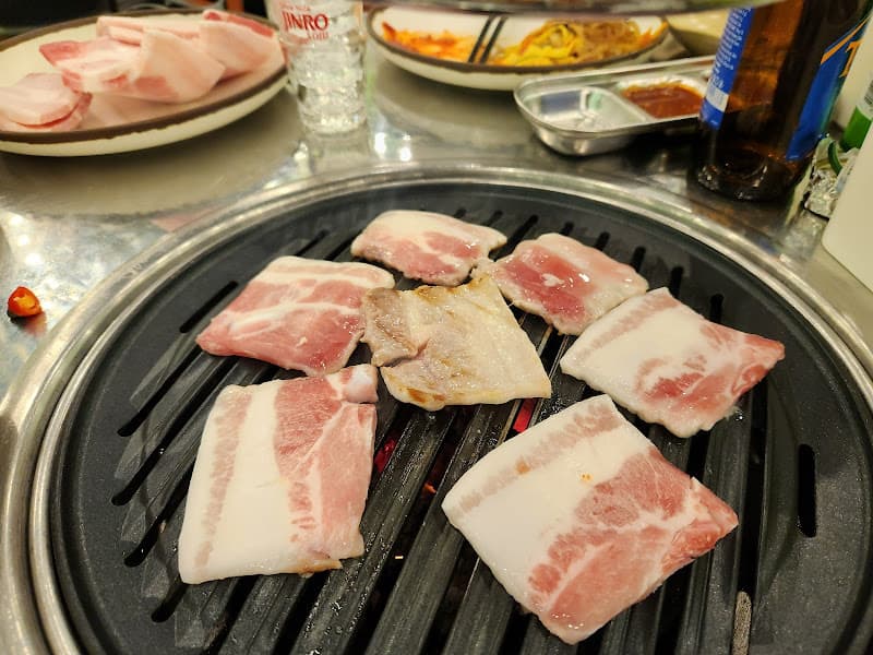 Hình ảnh Nhăm Nhăm Buffet Hạ Long - 4