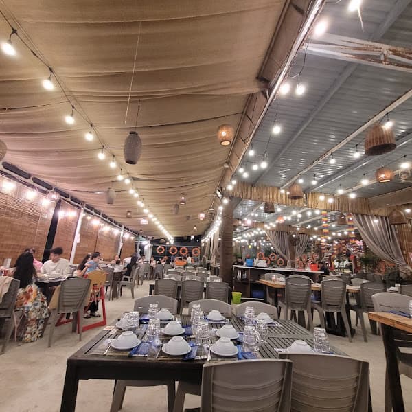 Hình ảnh Nhà Hàng Hải Sản Eo Gió Bãi Dài - Eo Gio Bai Dai Seafood Restaurant - 바이다이 에오지오 해산물 식당 - 2