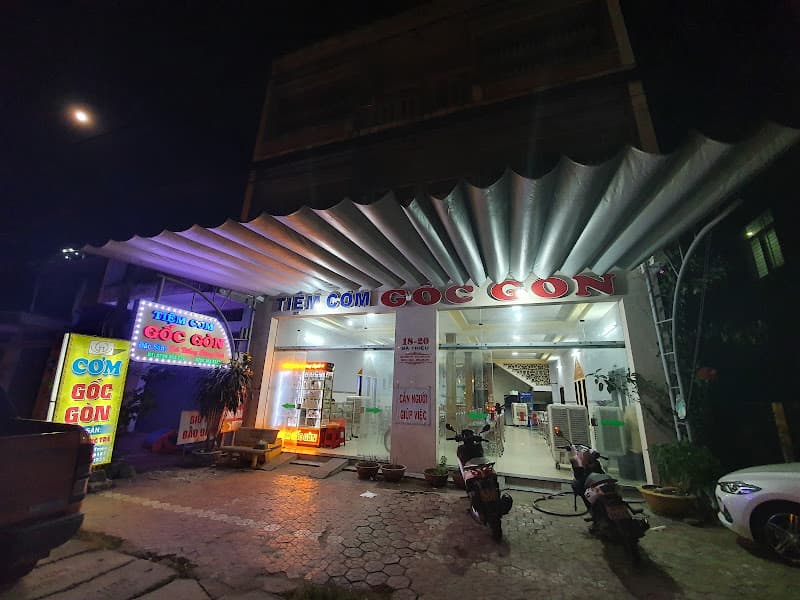 Hình ảnh Tiệm Cơm Gốc Gòn - 2