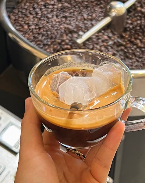 Hình ảnh AmoR Coffee Roastery - 5