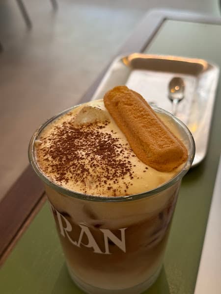 Hình ảnh TRẦN café - 3