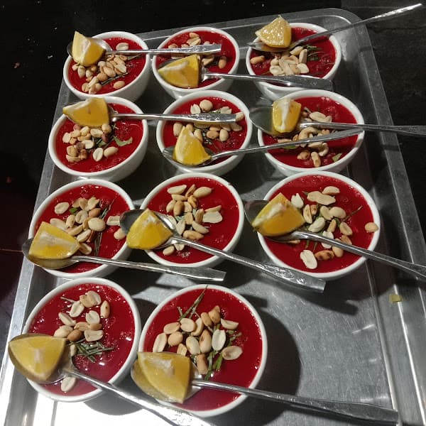 Ảnh bìa Nhà hàng hoà hảo