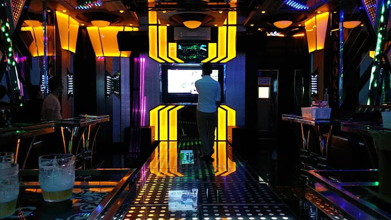 Hình ảnh Karaoke Tuấn Hưng - 3