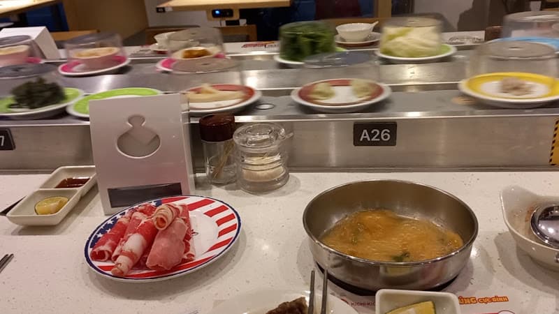 Hình ảnh GoGi House - 3