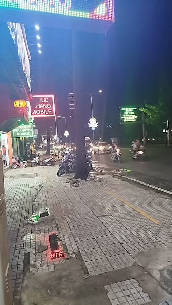 Hình ảnh HERAMO (Quận 10) - Giặt Hấp, Vệ Sinh Sửa Chữa Giày, Spa Túi Cao Cấp - Premium Shoe Clean & Repair, Dry Cleaner - 2