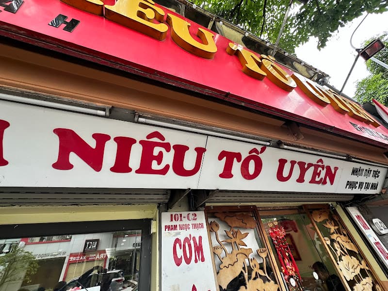 Ảnh bìa Cơm Niêu Tố Uyên