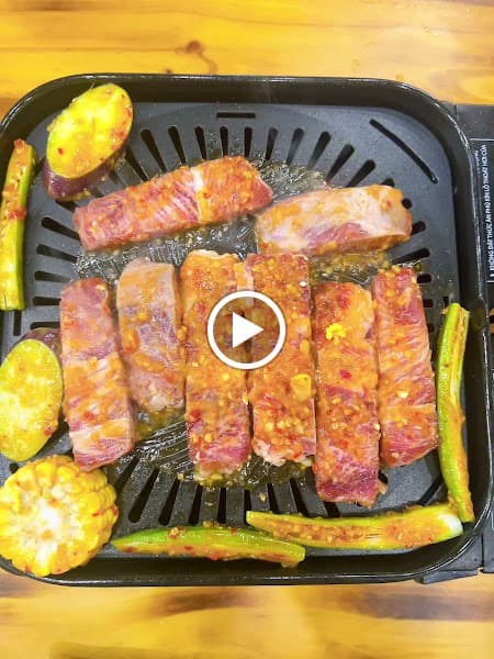 Hình ảnh Tiệm Lẩu Nướng & Cà Phê RY (bánh căn Nha Trang 25K - bánh mì chảo Nha Trang 25K - mì trộn - lẩu nướng 59K) - 4