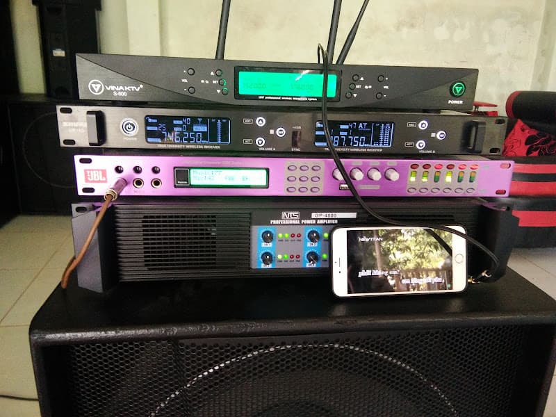 Hình ảnh Karaoke HỒNG ÂN - dàn nhạc (Xuân Hường) - 2