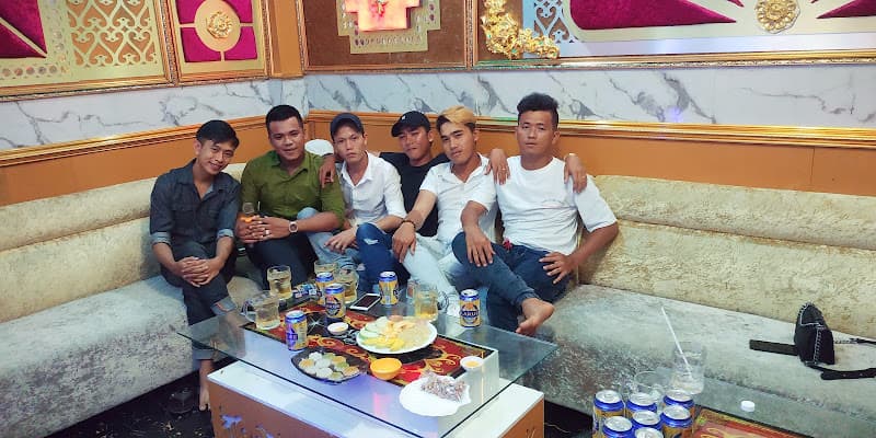 Karaoke Huỳnh