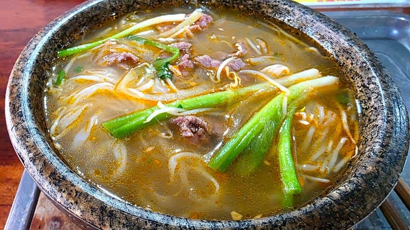 Ảnh bìa Phở bát đá