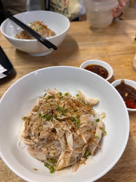 Hình ảnh Hoa Pơ Lang - Phở Khô Gia Lai - 5