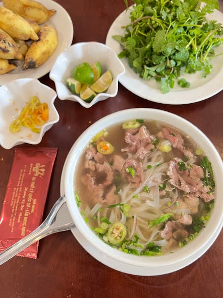 Hình ảnh Nhà Hàng Khách Sạn A1 - 3