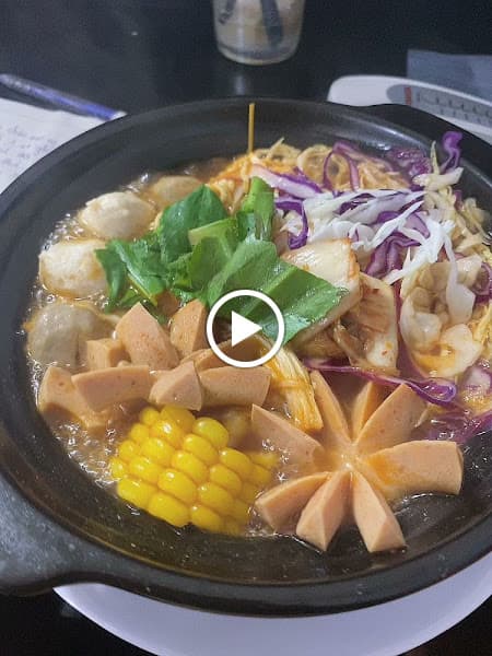 Hình ảnh Cái tiệm ăn vặt - 2