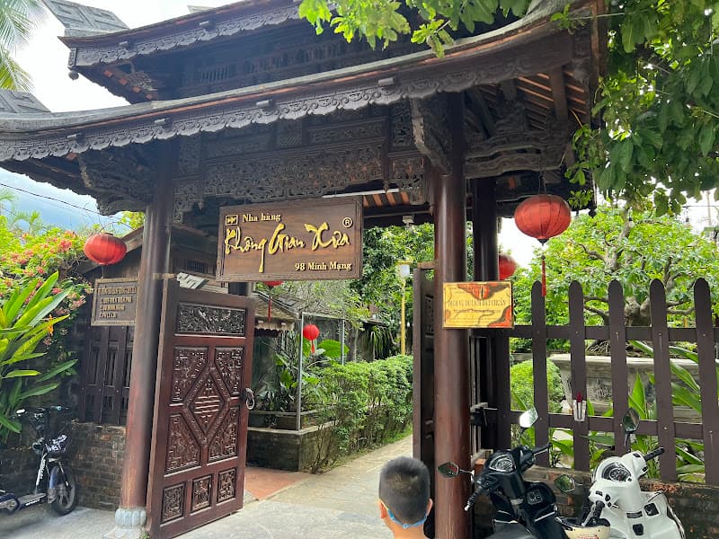 Ảnh bìa Nhà Hàng Không Gian Xưa