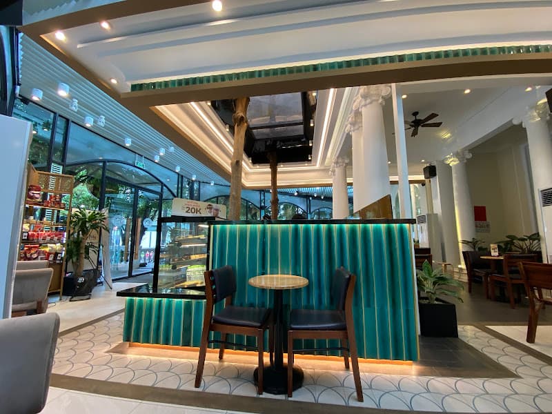 Highlands Coffee Lê Quý Đôn