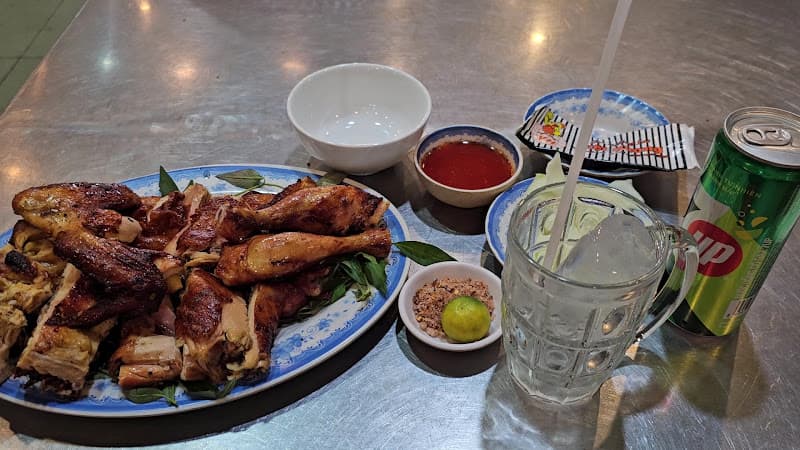 Hình ảnh Quán Gà Nướng Lu Việt Hương - 4