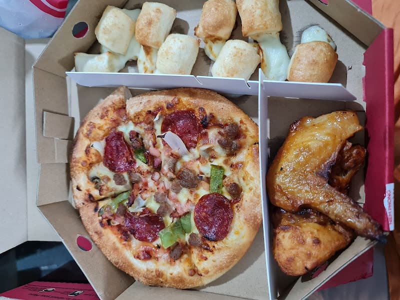 Hình ảnh Pizza Hut - 3