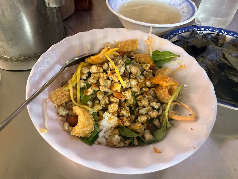 Hình ảnh Cơm hến Hoa Đông - 3