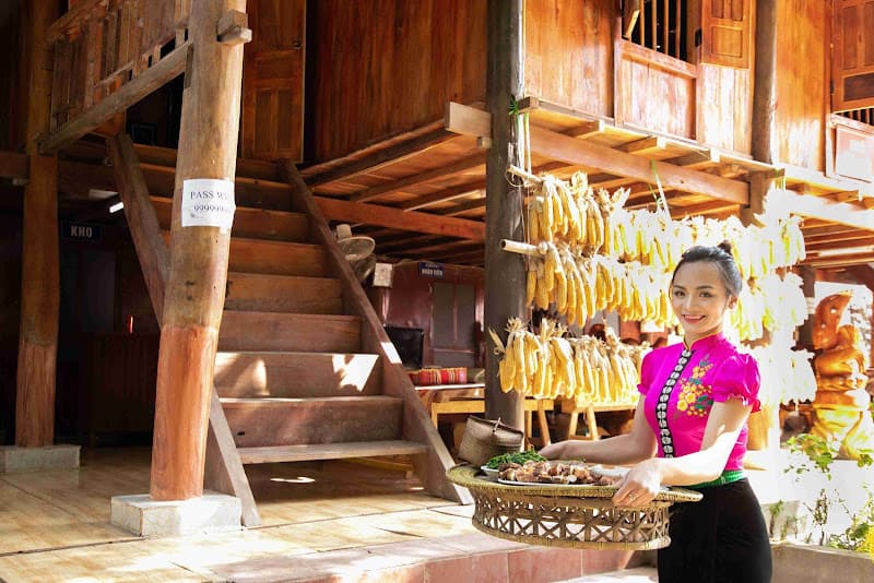 Hình ảnh Nhà Hàng Rừng Vàng - 8