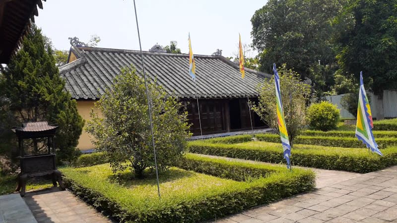 Hình ảnh Lăng Hoàng đế Gia Long - 5