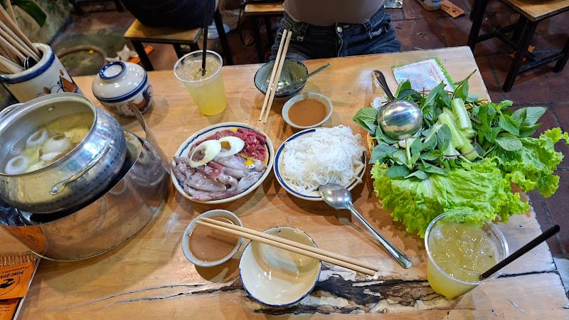 Hình ảnh Lẩu Bò Nhúng Giấm Hương Vị Xưa - Pong quán - Nguyễn Gia Trí - 2