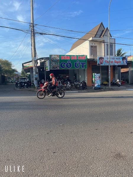 Hình ảnh BÚN BÒ HUẾ - CÔ ÚT - 3