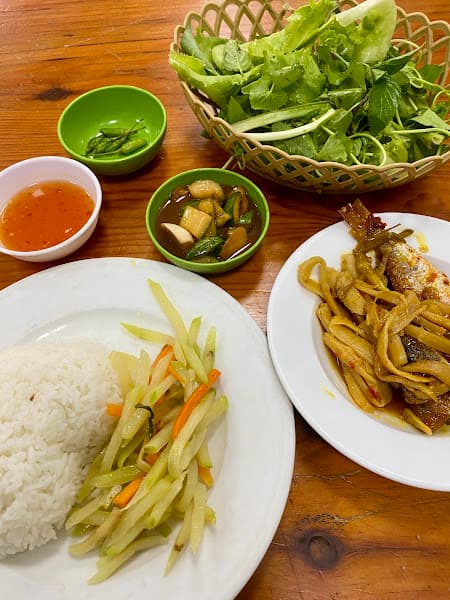 Hình ảnh Cơm Hiền Linh - 2