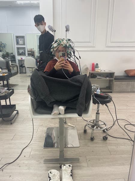 Ảnh bìa Lucky Hair Studio