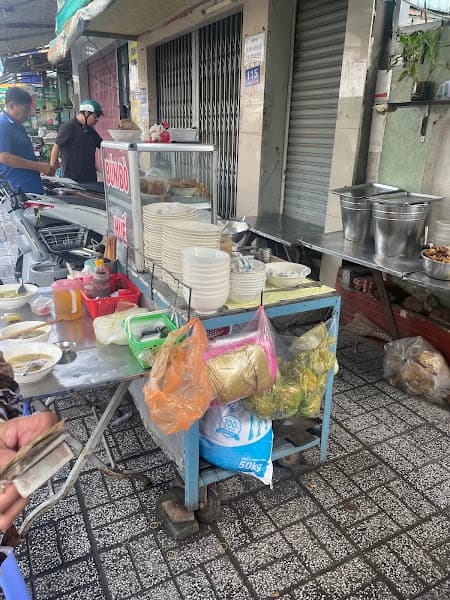 Hình ảnh Bún bò Huế Diệu Tùng - 3