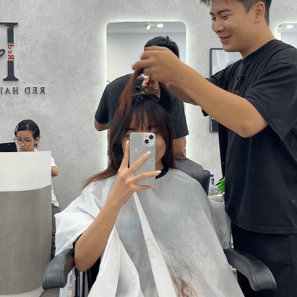 Red Hair SaLon - Hair Salon Long Biên