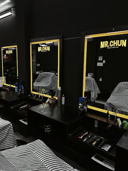 Hình ảnh MR.CHUN Hair Shop -253 Nguyễn Xí - 2