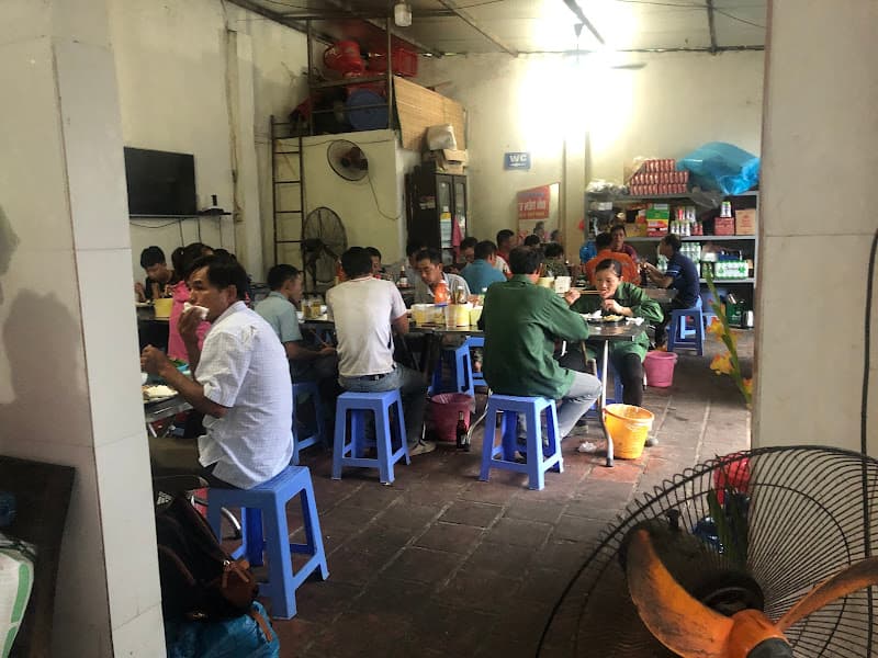 Hình ảnh Cơm Phở Tùng Lâm - 2