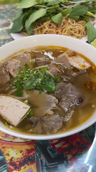 Hình ảnh Bún bò Huế Vĩ Dạ - 5