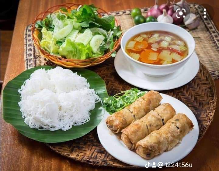 Hình ảnh CôCô Quán :Bánh Xèo- Bún đậu mắm tôm-Nem nướng Nha Trang -Mỳ cay --Trà sữa - 4