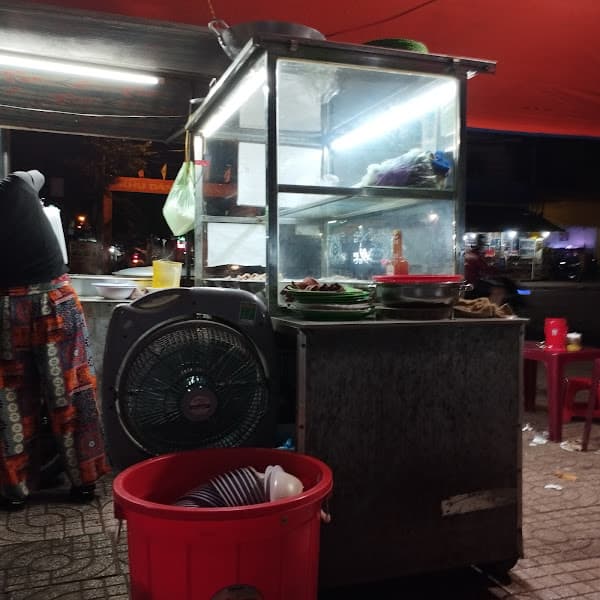 Hình ảnh Quán Nhiên - Bánh canh Hà Lan vỉa hè - 3
