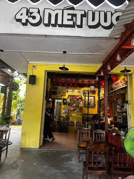 Ảnh bìa 43 Mét Vuông Cà Phê