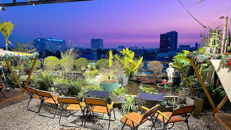 Hình ảnh Sky Rooftop Cafe & BBQ - 2