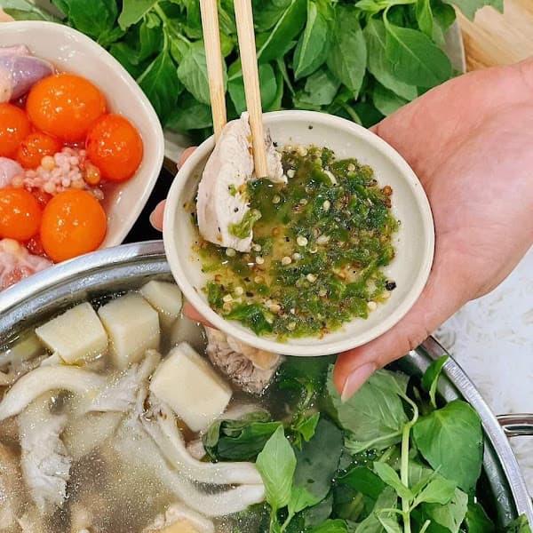 Hình ảnh Tao Ngộ Lẩu Gà Lá É - 2