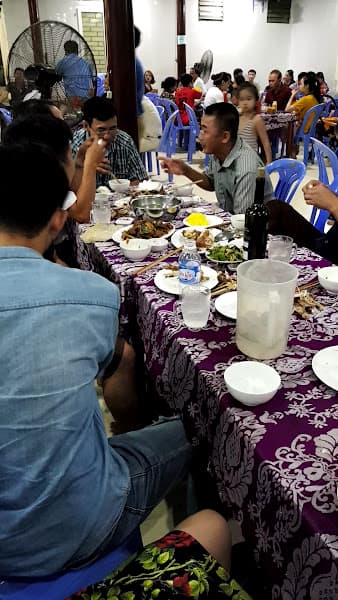 Hình ảnh Nhà Hàng gà tắc Công Đoàn - 2