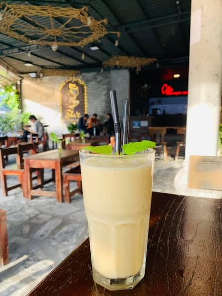 Hình ảnh She's - Coffee is a good answer - 3