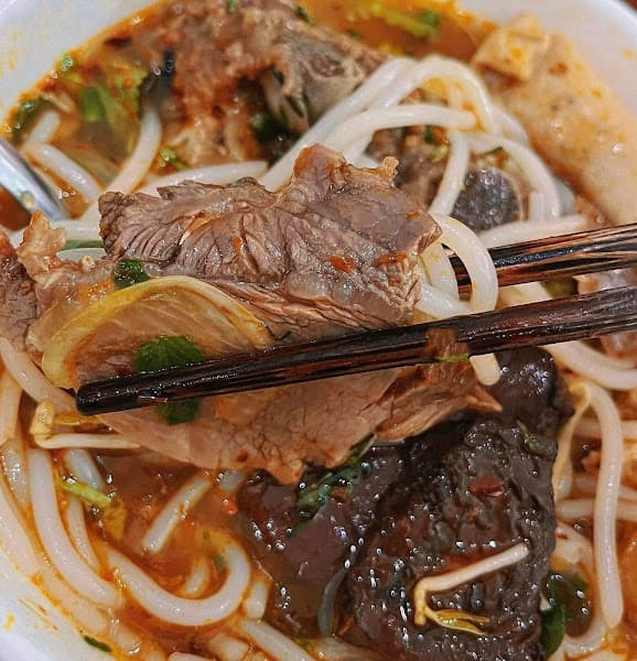 Hình ảnh Bún bò huế Phong Béo - 5