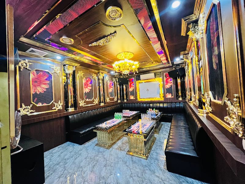 Hình ảnh Karaoke Family - 5