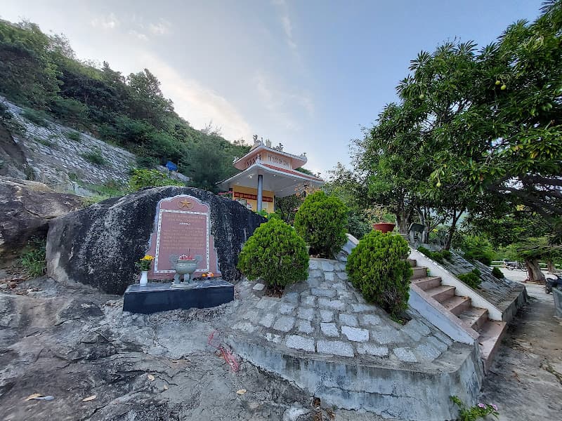 Ảnh bìa Khu di tích lịch sử Quốc Gia Tàu Không Số