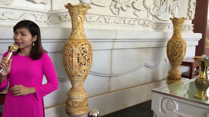 Hình ảnh Mộ Bà Hoàng Thị Loan - 6