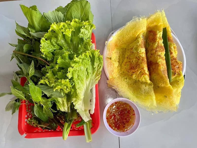 Bánh xèo cô 7 , kinh 12. Ngon nhức nách