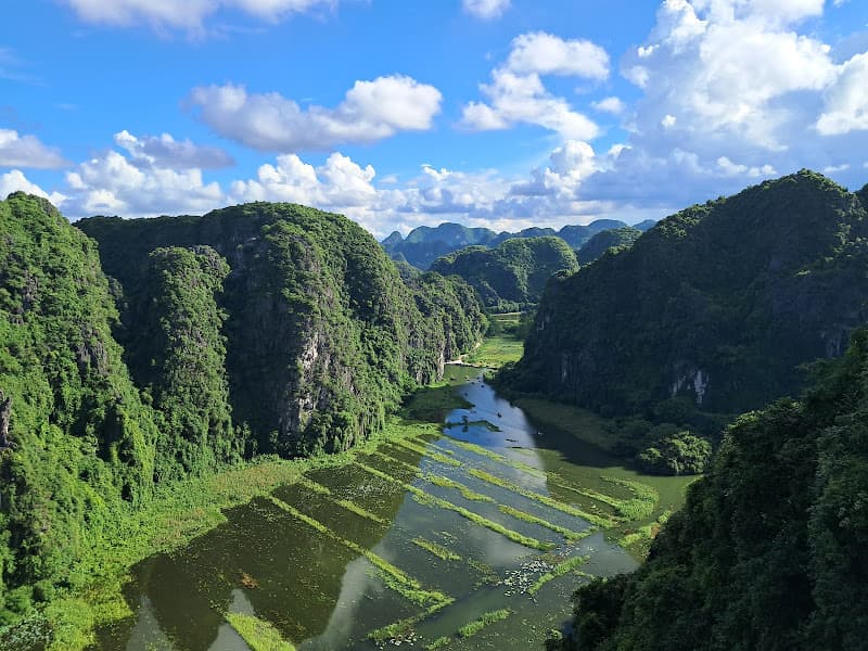 Ảnh bìa Bến Thuyền TAM CỐC