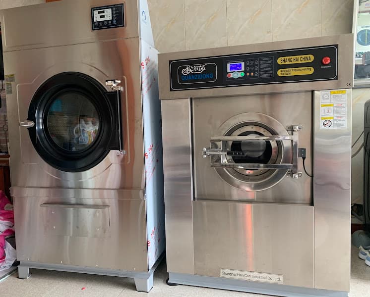 Hình ảnh Giặt Là Hoa Cúc - 2